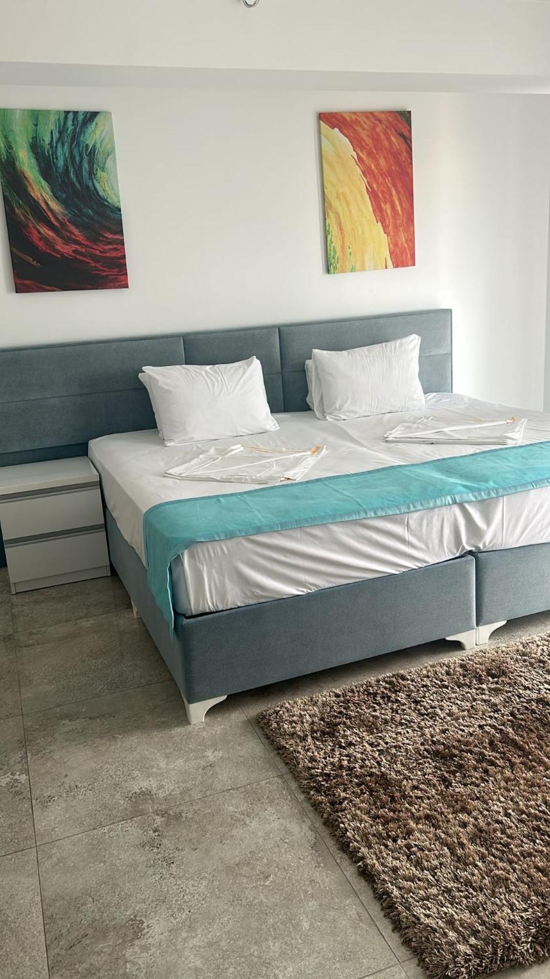 Mamaia White Tower Hotel Екстериор снимка